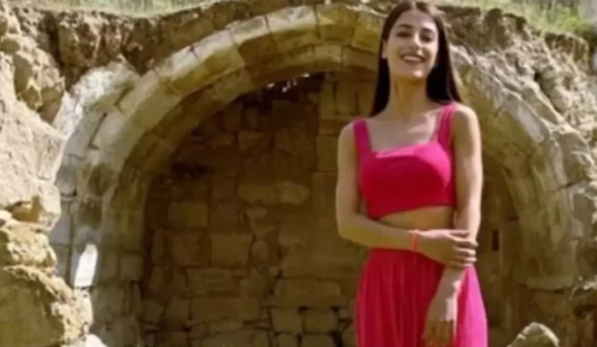 Yalnız yaşadığı evinde &ouml;l&uuml; bulundu         