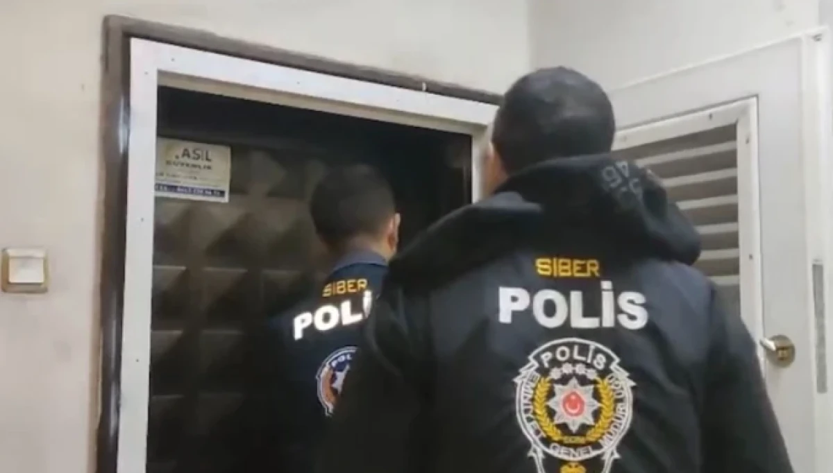Yapay zek&acirc; dolandırıcılığına &ldquo;Yapay Zeka 2&rdquo; operasyonu! 11 kişi tutuklandı