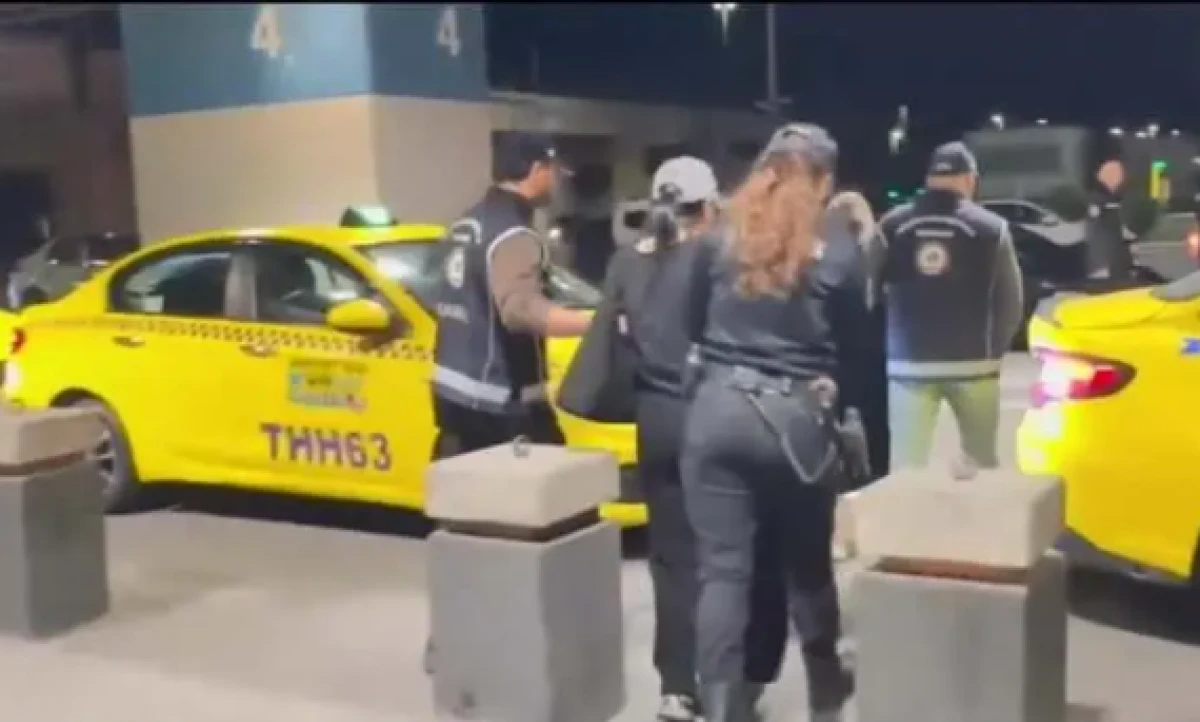 Yasa dışı &uuml;reme h&uuml;cresi ticareti operasyonunda 44 g&ouml;zaltı