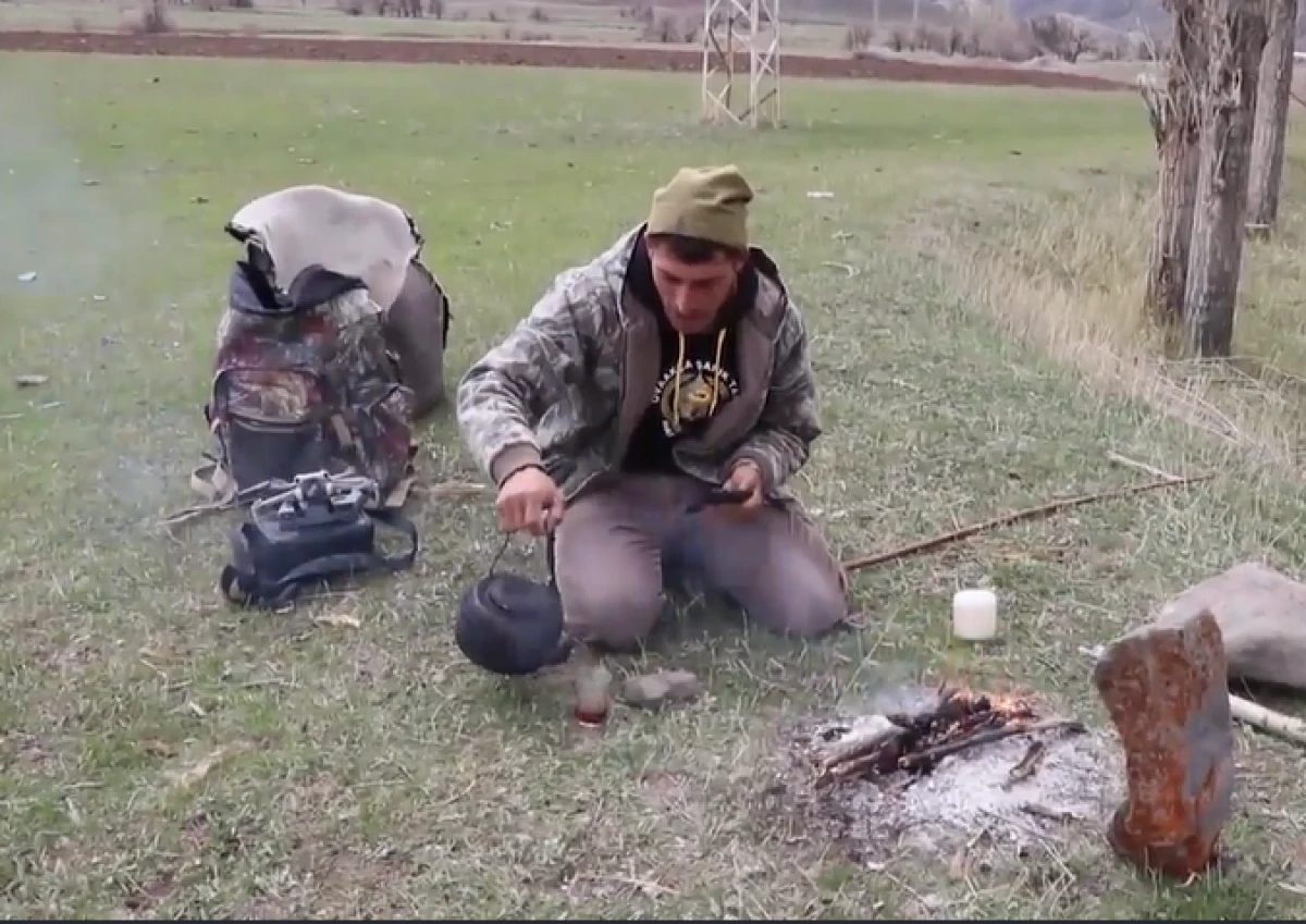 Yeni nesil &ccedil;oban: S&uuml;r&uuml;s&uuml;n&uuml; dronla 30 saniyede topladı               