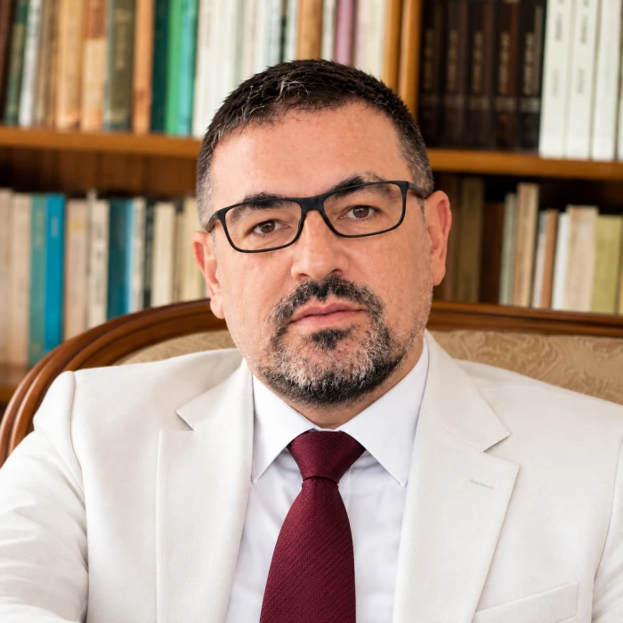   Prof. Dr. Mehmet ŞAHİN